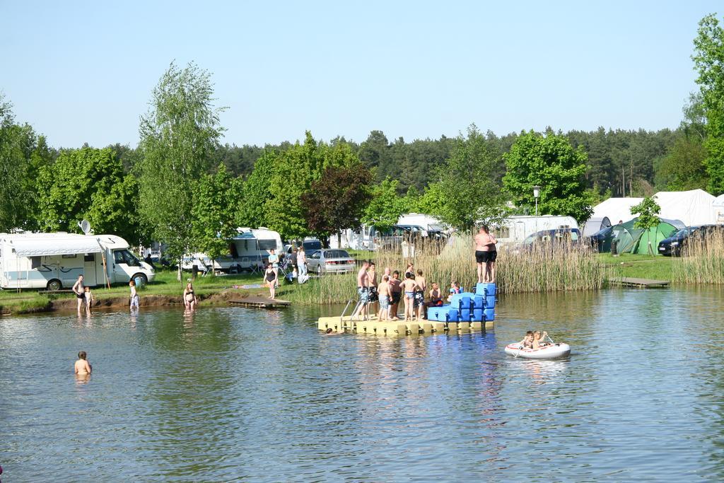 Ferien-& Erlebnispark Ploetzky シェーネベック エクステリア 写真