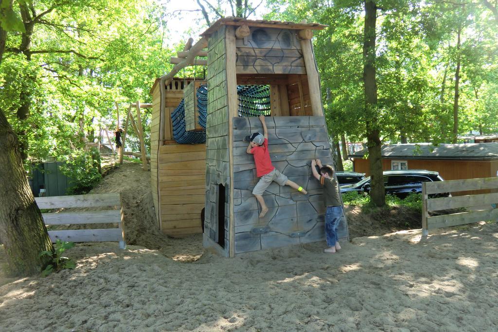 Ferien-& Erlebnispark Ploetzky シェーネベック エクステリア 写真